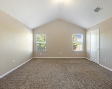 912 Canvasback Creek Dr - Photo Thumbnail 18