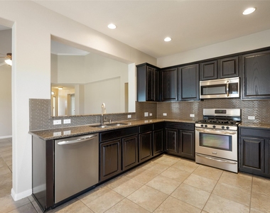 912 Canvasback Creek Dr - Photo Thumbnail 14