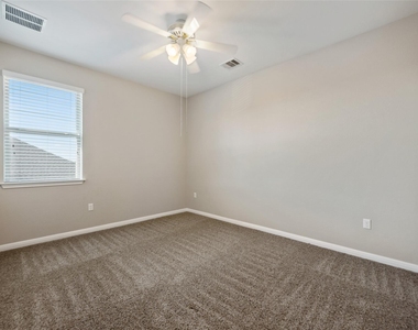 912 Canvasback Creek Dr - Photo Thumbnail 32