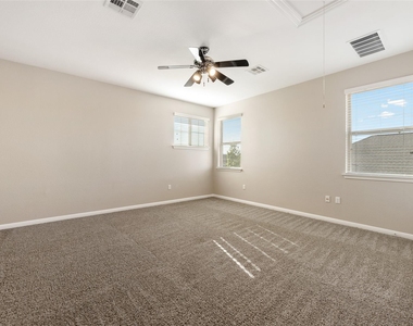 912 Canvasback Creek Dr - Photo Thumbnail 31