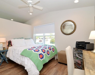 7814 Mullen Dr - Photo Thumbnail 4