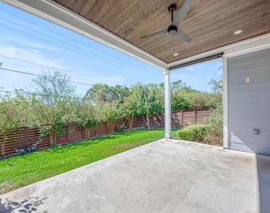 6401 Keegans Dr - Photo Thumbnail 34