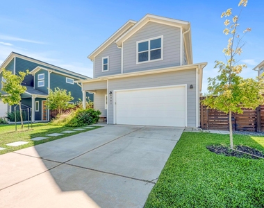 6401 Keegans Dr - Photo Thumbnail 2