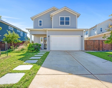 6401 Keegans Dr - Photo Thumbnail 1