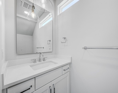 6401 Keegans Dr - Photo Thumbnail 25