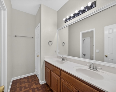 720 Kingston Lacy Blvd - Photo Thumbnail 31