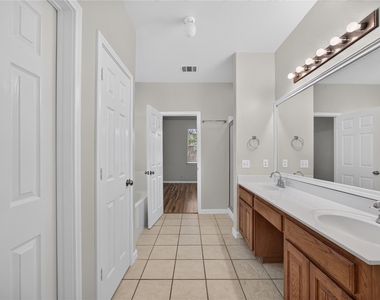 720 Kingston Lacy Blvd - Photo Thumbnail 23