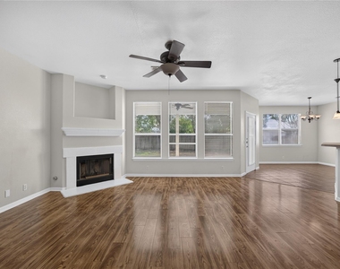 720 Kingston Lacy Blvd - Photo Thumbnail 11