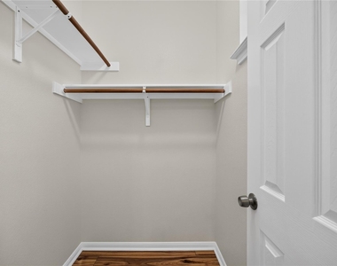 720 Kingston Lacy Blvd - Photo Thumbnail 28