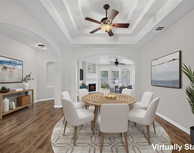 720 Kingston Lacy Blvd - Photo Thumbnail 2