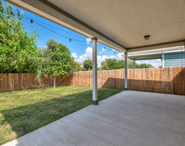 11920 Saddle Rock Dr - Photo Thumbnail 21