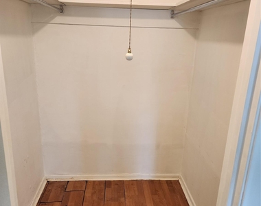2600 Penny Ln - Photo Thumbnail 4