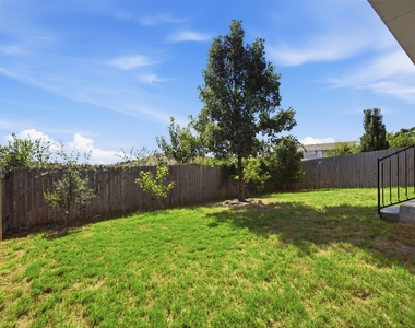 13911 Stripling Ln - Photo Thumbnail 20