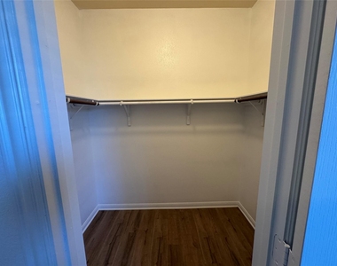 13504 Kearns Dr - Photo Thumbnail 12