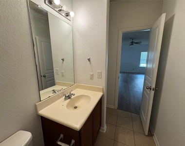 13504 Kearns Dr - Photo Thumbnail 21