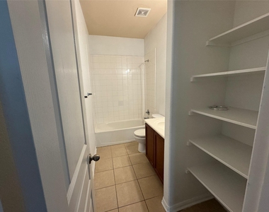 13504 Kearns Dr - Photo Thumbnail 20