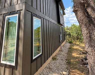 400 Shady Bluff Dr - Photo Thumbnail 31
