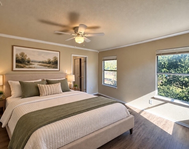 17229 Bushmills Rd - Photo Thumbnail 36