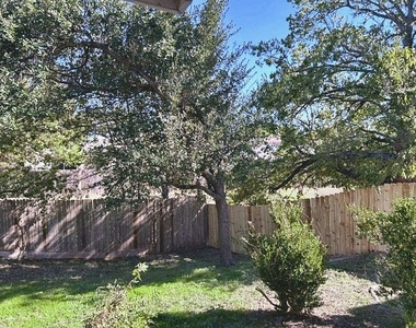 17229 Bushmills Rd - Photo Thumbnail 29