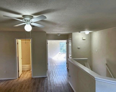 17229 Bushmills Rd - Photo Thumbnail 14