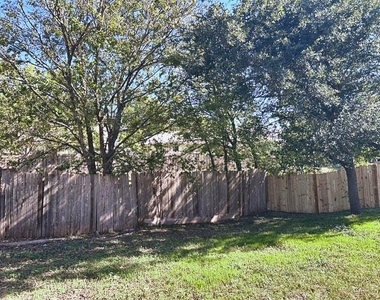 17229 Bushmills Rd - Photo Thumbnail 30