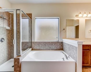 11400 W Parmer Ln - Photo Thumbnail 22