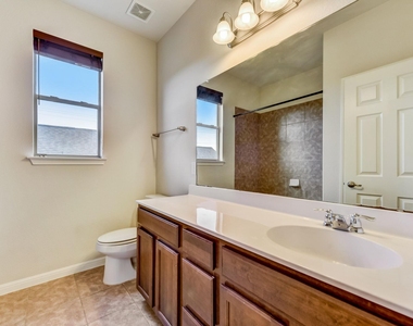 11400 W Parmer Ln - Photo Thumbnail 29