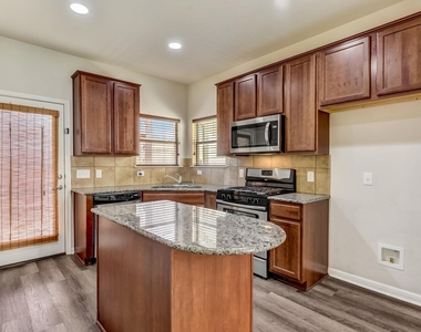 11400 W Parmer Ln - Photo Thumbnail 10