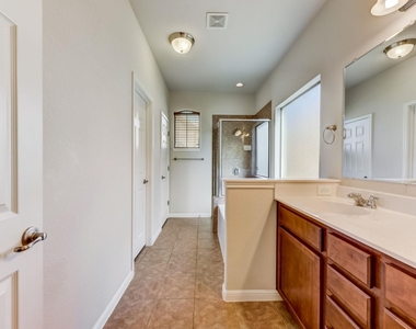 11400 W Parmer Ln - Photo Thumbnail 21
