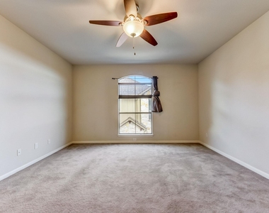 11400 W Parmer Ln - Photo Thumbnail 28