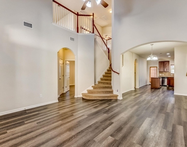 11400 W Parmer Ln - Photo Thumbnail 3