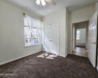 7990 Baymeadows Road E - Photo Thumbnail 11
