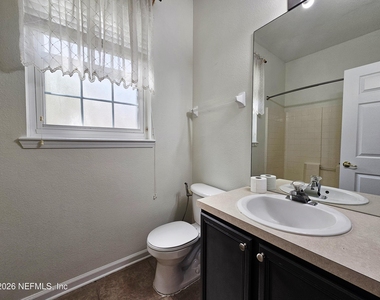 7990 Baymeadows Road E - Photo Thumbnail 14