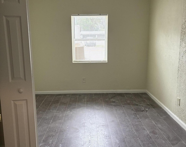 2344 Rogero Road - Photo Thumbnail 16