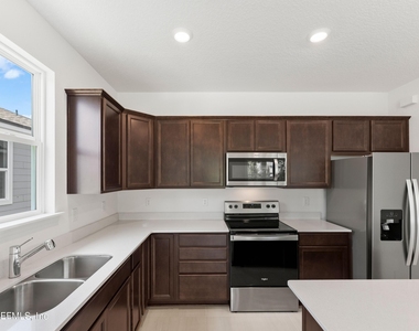 61 Sandy Palm Trail - Photo Thumbnail 3