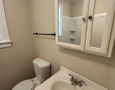 3835 Reid Street - Photo Thumbnail 7