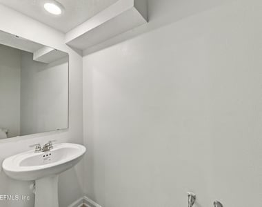 3125 Laurent Loop - Photo Thumbnail 17