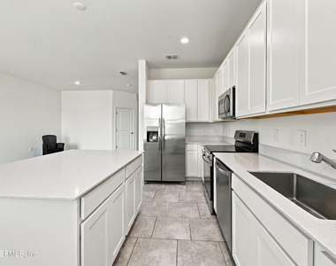 3125 Laurent Loop - Photo Thumbnail 14