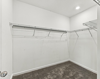 3125 Laurent Loop - Photo Thumbnail 20