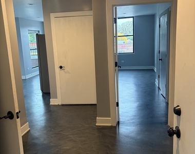 10301 S Kedzie Avenue - Photo Thumbnail 2