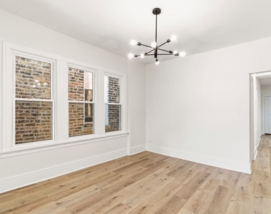 2112 S Drake Avenue - Photo Thumbnail 3