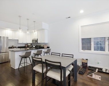 1641 W North Avenue - Photo Thumbnail 3