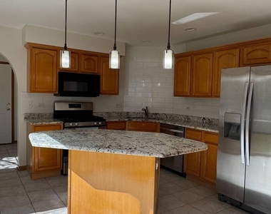 3110 Reflection Drive - Photo Thumbnail 3