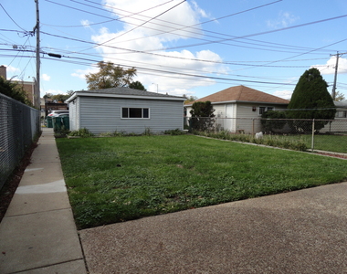 1410 Maple Avenue - Photo Thumbnail 10