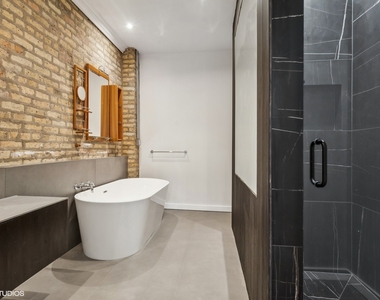 2156 W Hubbard Street - Photo Thumbnail 27