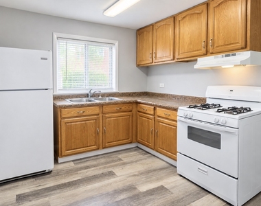 1637 Mckool Avenue - Photo Thumbnail 1