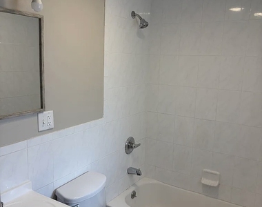 11545 S Loomis Street - Photo Thumbnail 2