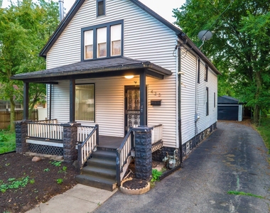 423 E 144th Street - Photo Thumbnail 1