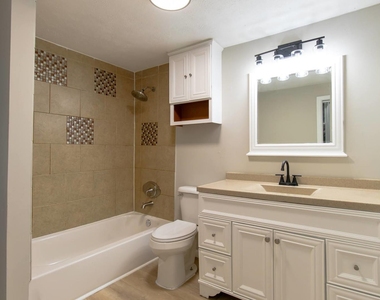 423 E 144th Street - Photo Thumbnail 10