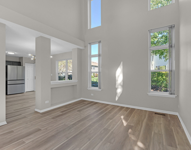 1530 E Chivalry Court - Photo Thumbnail 1